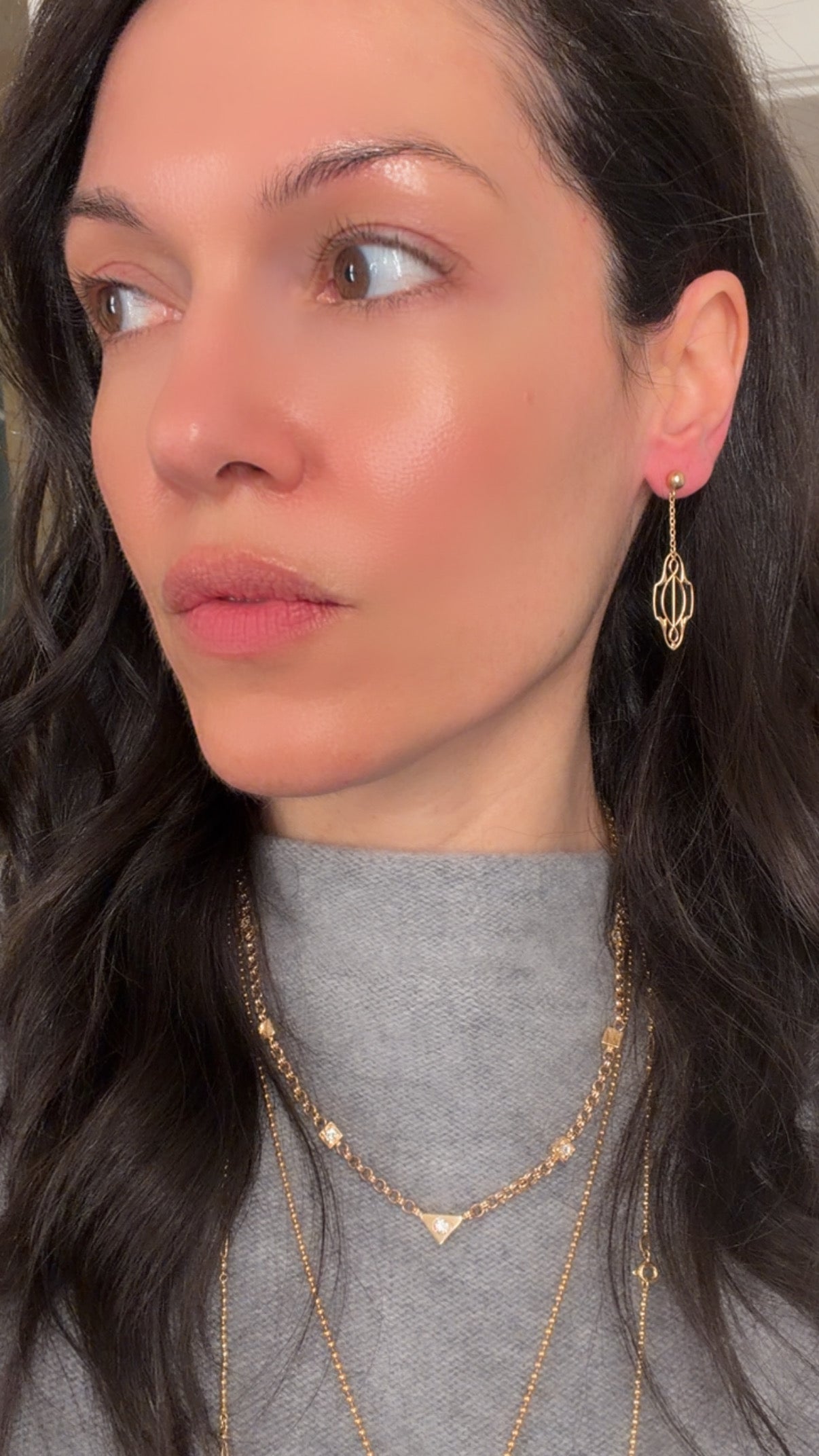 Antique yellow 14K filigree dangle post earrings