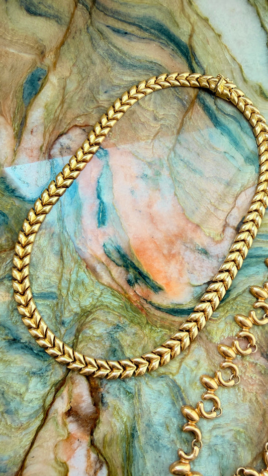 Vintage yellow 18K chevron link collar necklace, 16.5 inch