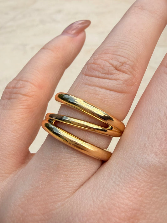 Vintage yellow 18K circa 1990s Tiffany and Co zig zag ring, size 6.75