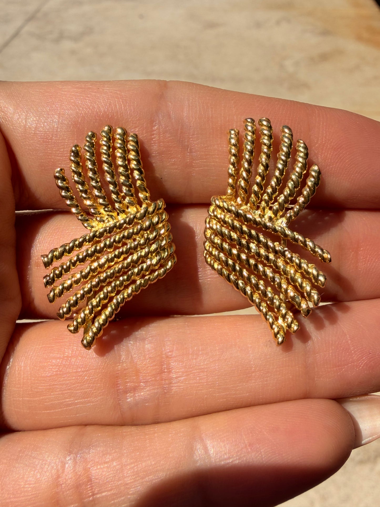 Vintage yellow 18K Tiffany and Co Schlumberger rope twist omega back earrings
