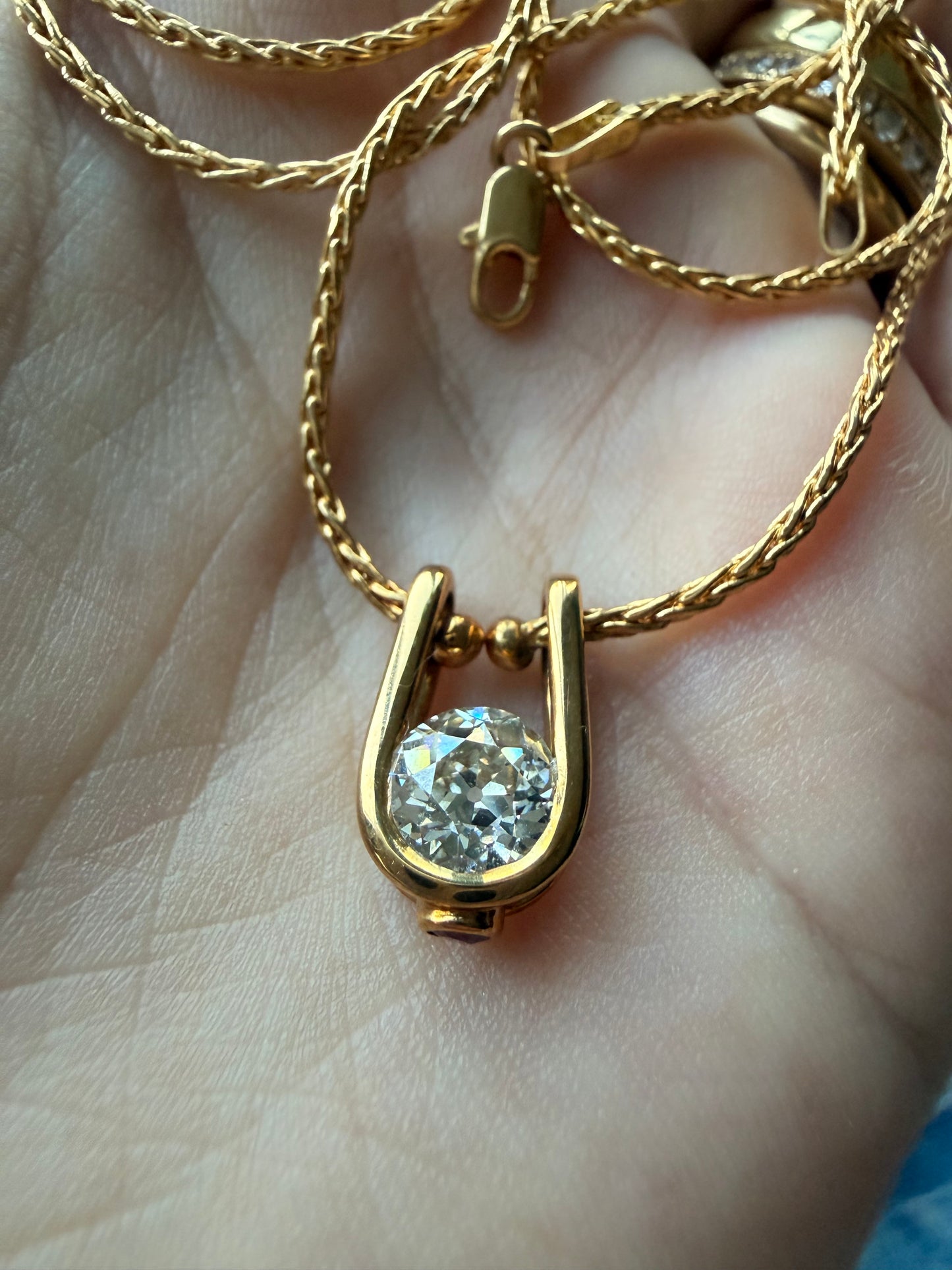 Vintage yellow 18K wheat chain with 1.05 ctw Old European Cut Diamond U pendant with ruby, 20 and 3/8 inch