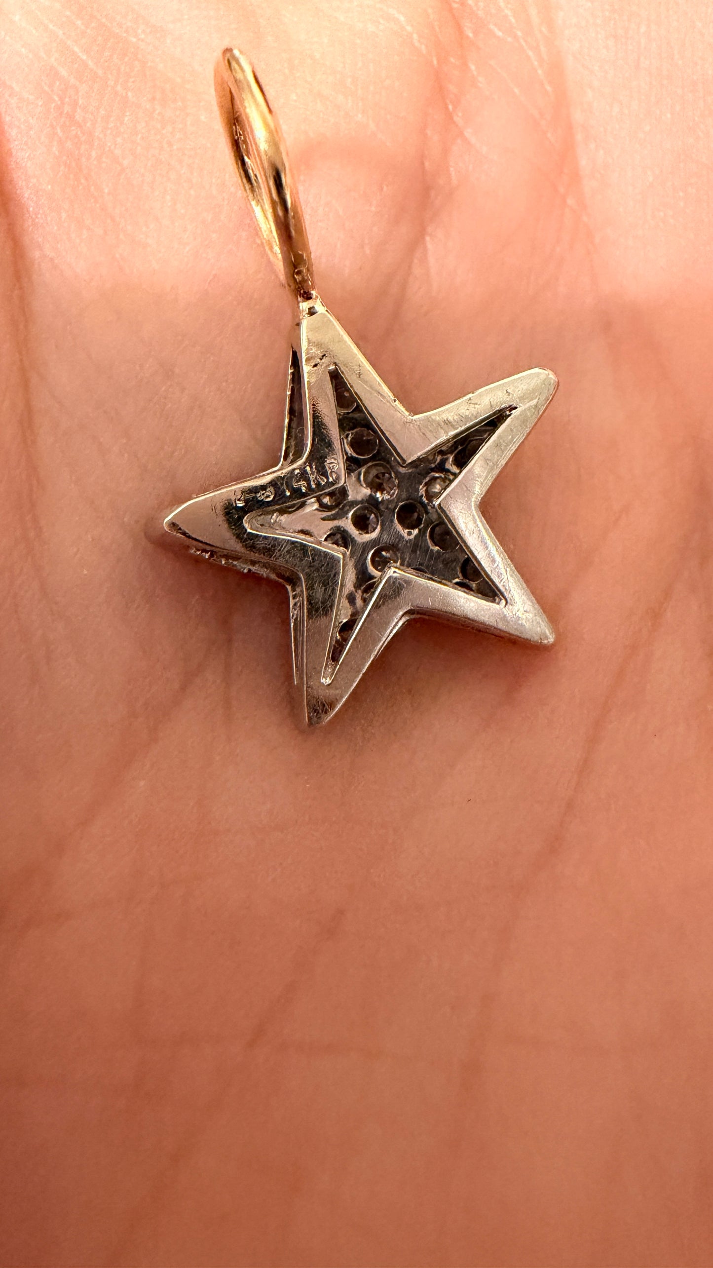 Vintage yellow and white 14K approx .22 ctw diamond star charm