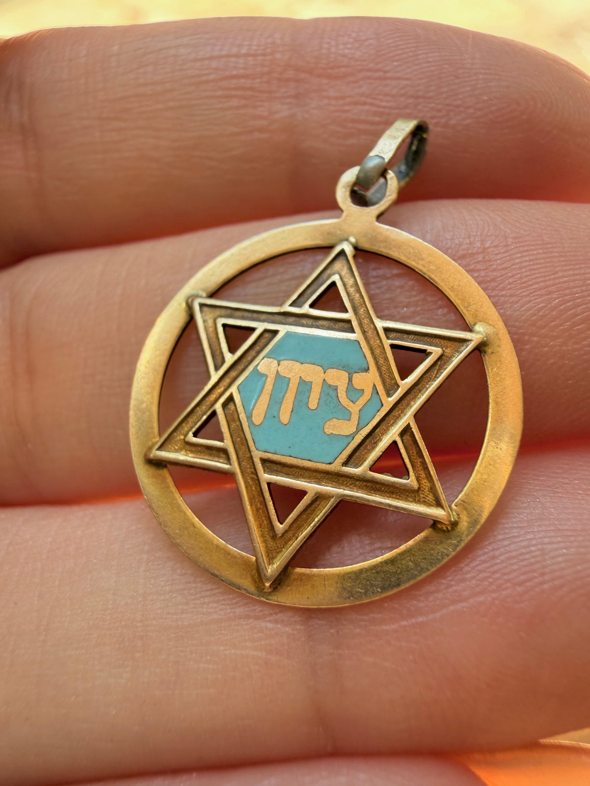 Vintage yellow 14K Star of David turquoise enamel pendant