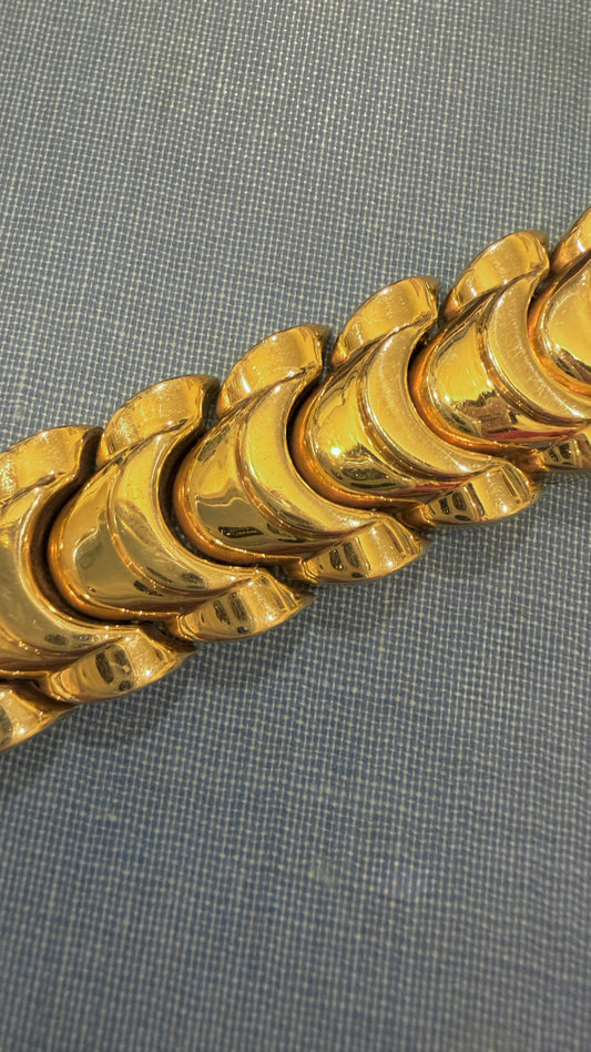 Vintage yellow 14K crescent moon-esque link bracelet, 6.5 inch fit