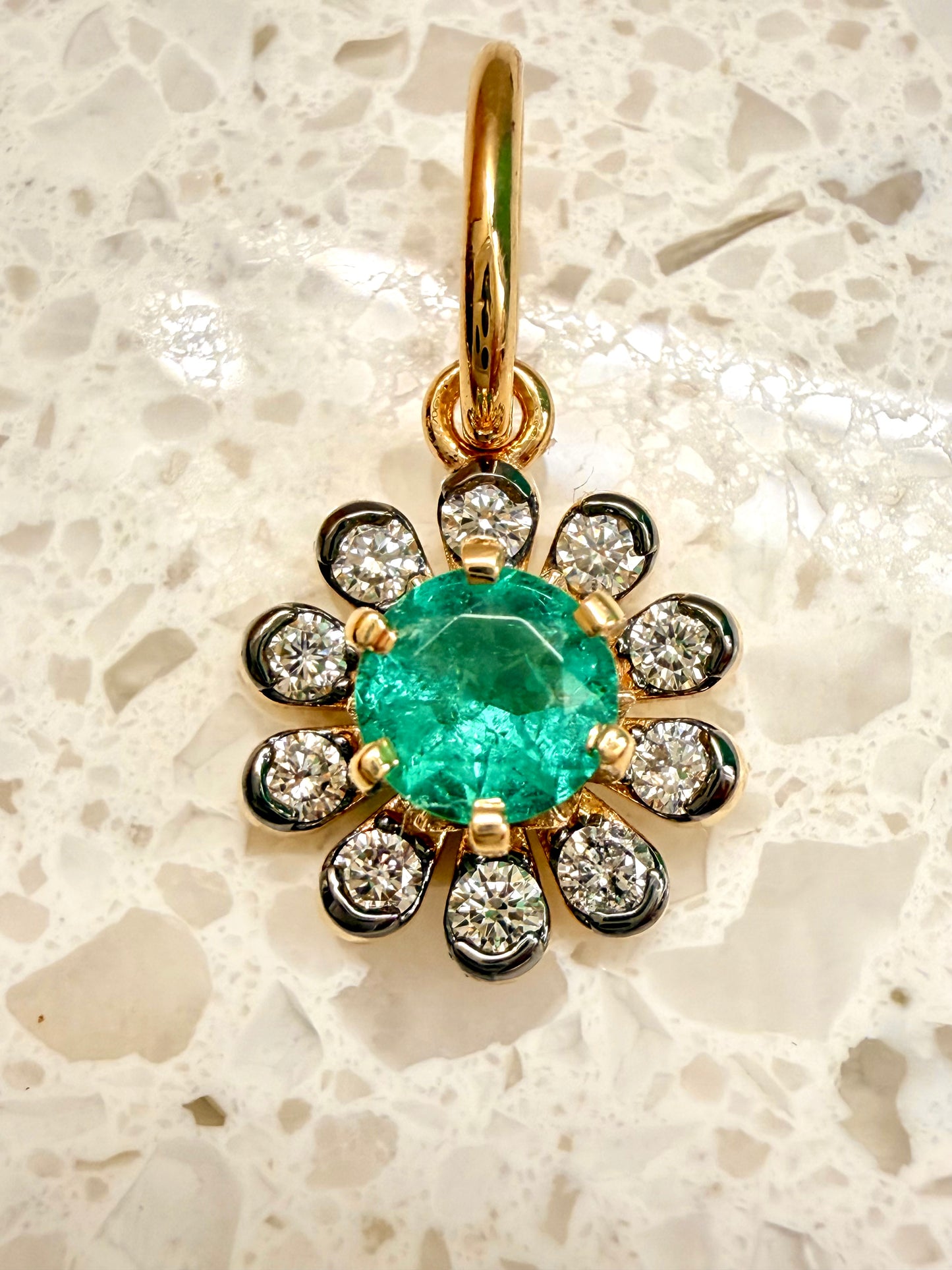 3GOG Natural Colombian Emerald and Diamond Garden Party Flower Pendant 18K - Release 4