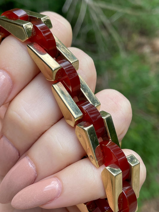Vintage yellow 14K and carnelian angled link bracelet, 7.25 inch
