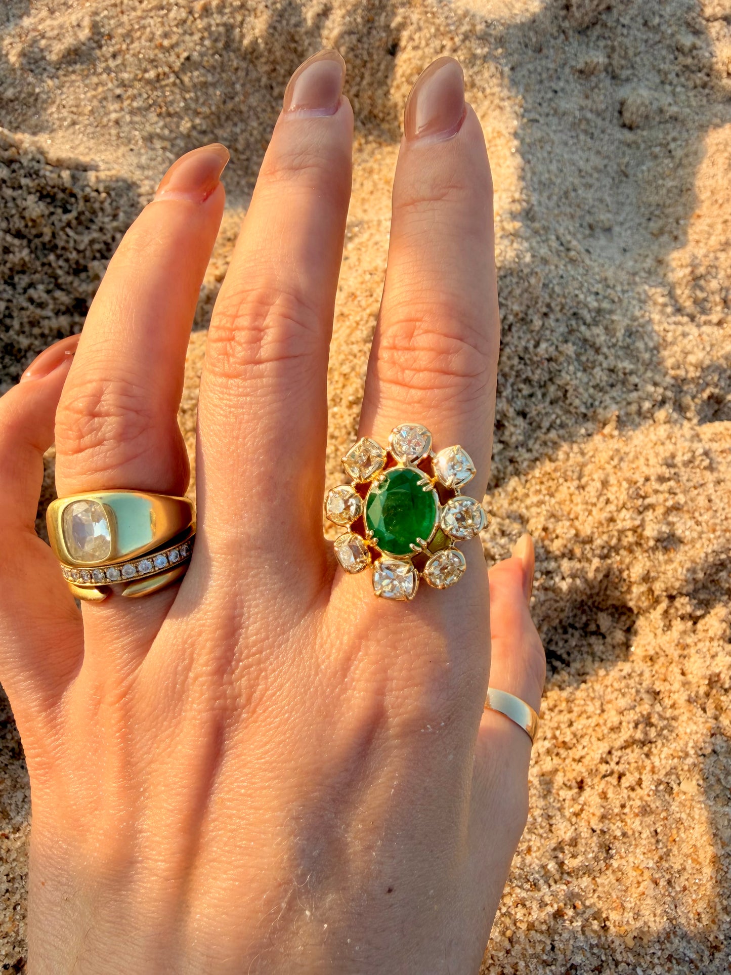 Yellow 18K approx 3.5ctw antique old mine cut diamond halo ring with 3.75ctw natural emerald, size 6.5