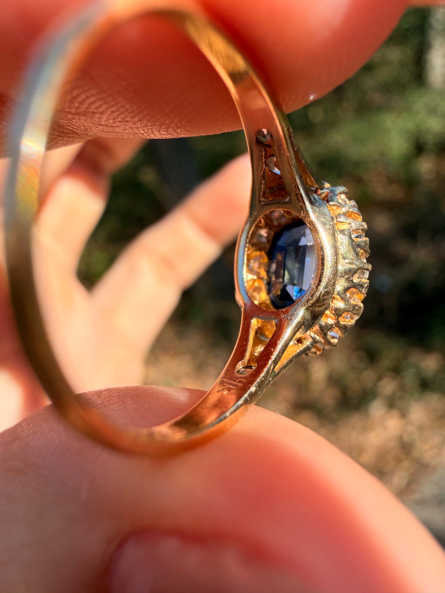 Antique yellow 14K unheated 1.05ctw royal blue sapphire and approx .38ctw diamond halo ring, size 7.25