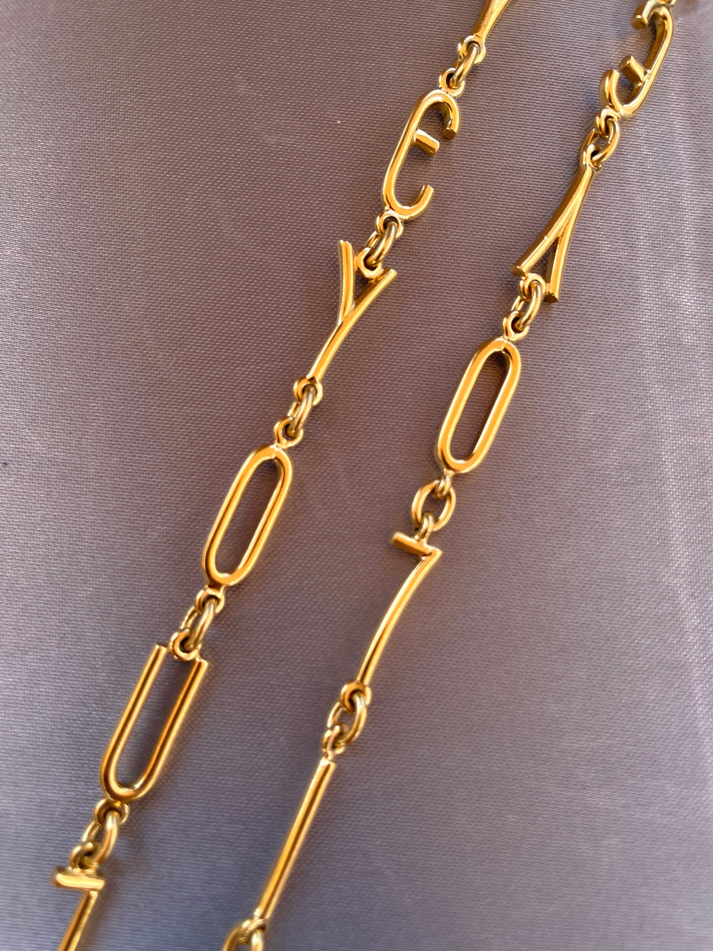 Vintage yellow 18K Verdura Designer I Love You toggle chain