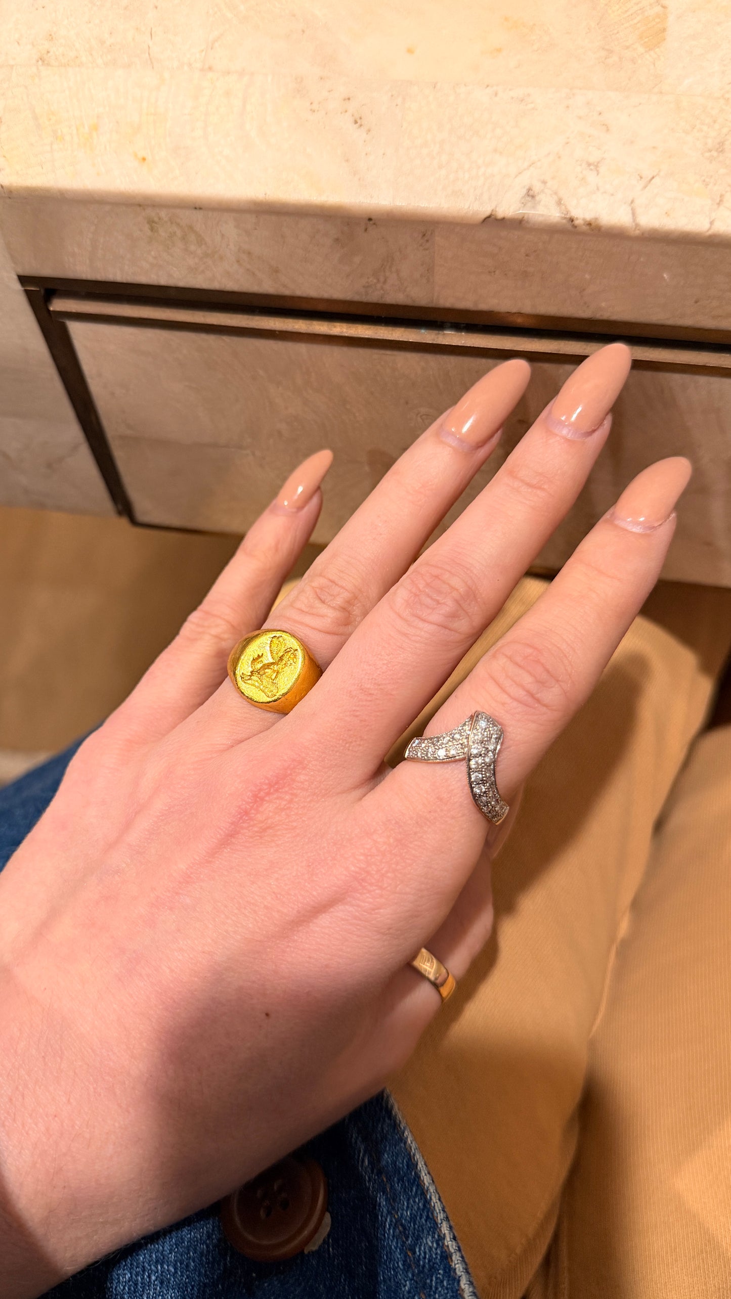 Vintage yellow 22K Griffin carved signet ring, size 6.25