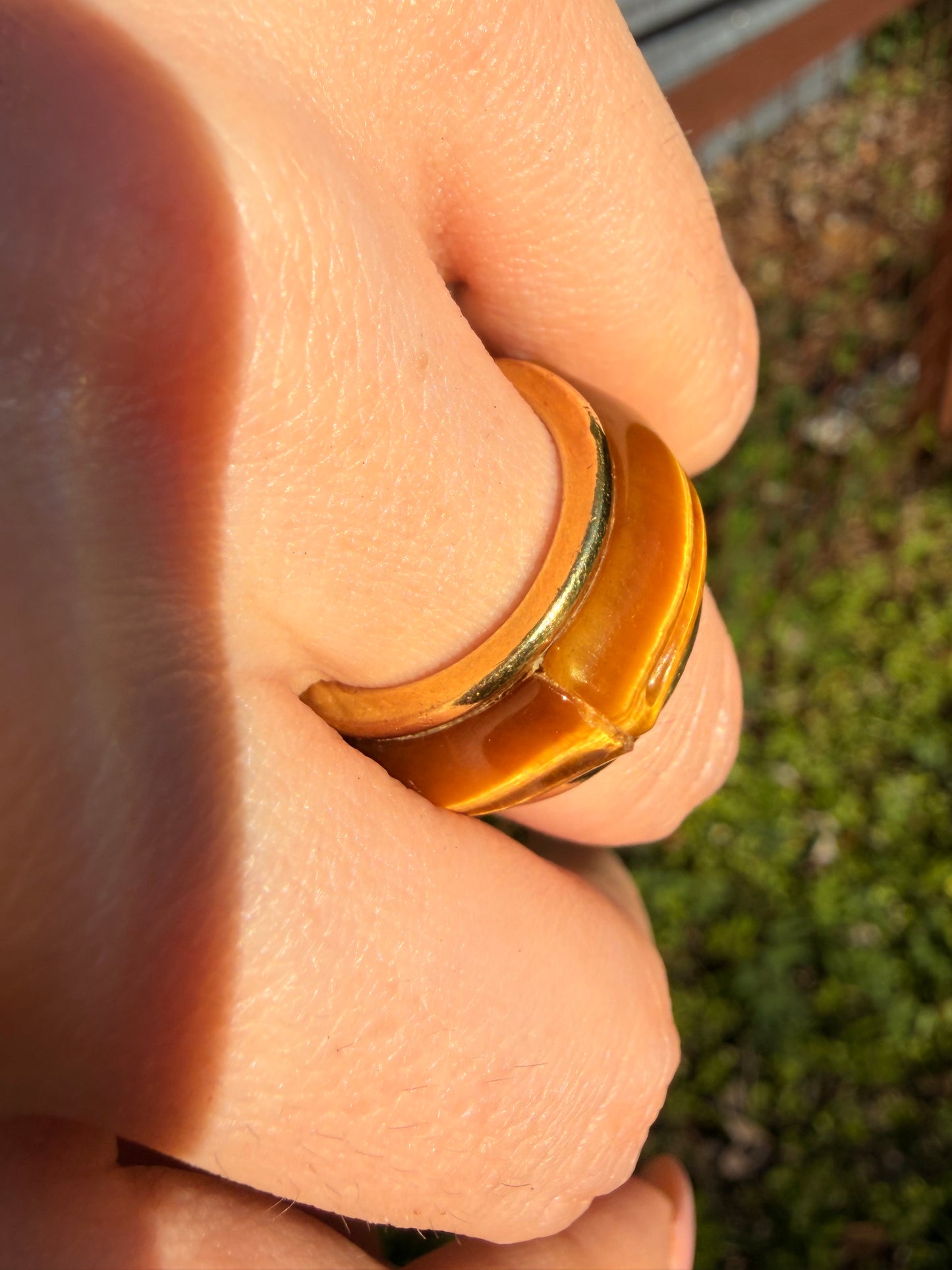 Vintage yellow 18K Tiffany & Co tigers eye inlay bamboo wide ring, size 5.75
