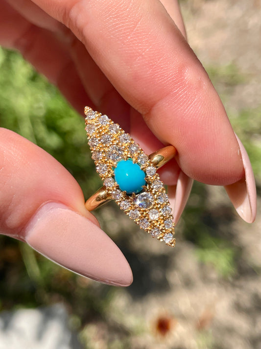 Vintage yellow 18K approx .8 ctw diamond and turquoise navette ring, size 7