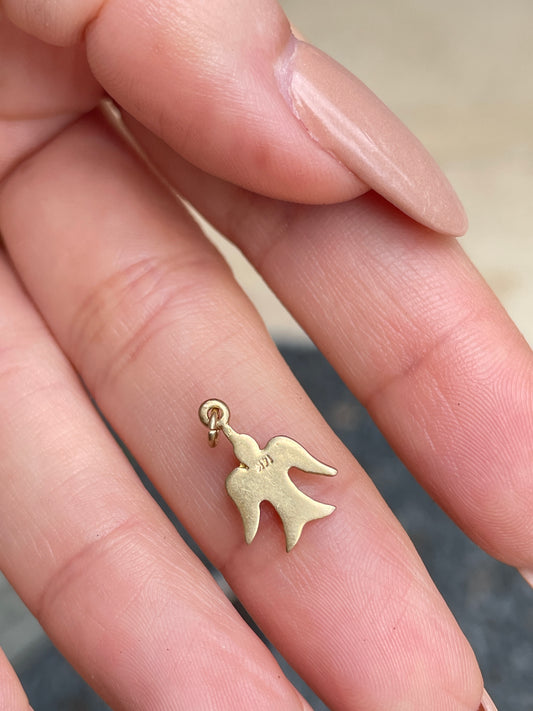 [PRIVATE] Vintage yellow 14K bird charm