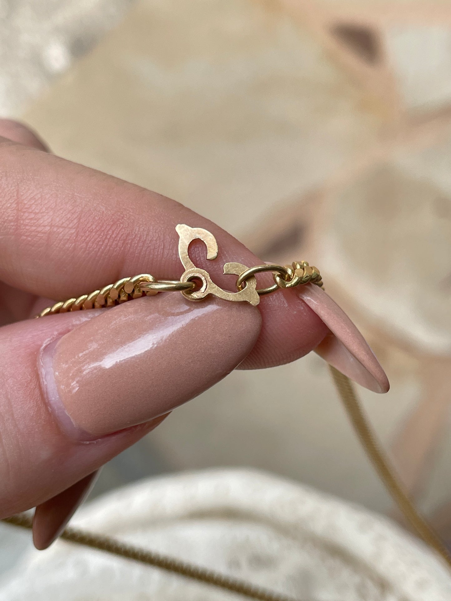 Vintage yellow 18K solid curb link chain with 14K sister clasp, 30.75 inch