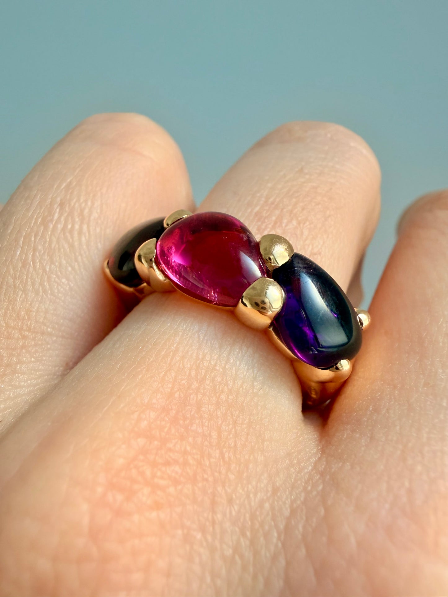 Vintage yellow 18K Pomellato 3 stone Sassi ring with Tourmaline, Amethyst and Garnet, size 6.5