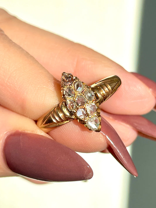 Antique yellow 18K gold and .57 ctw rose cut diamond ring with ribbed shoulders, size 11