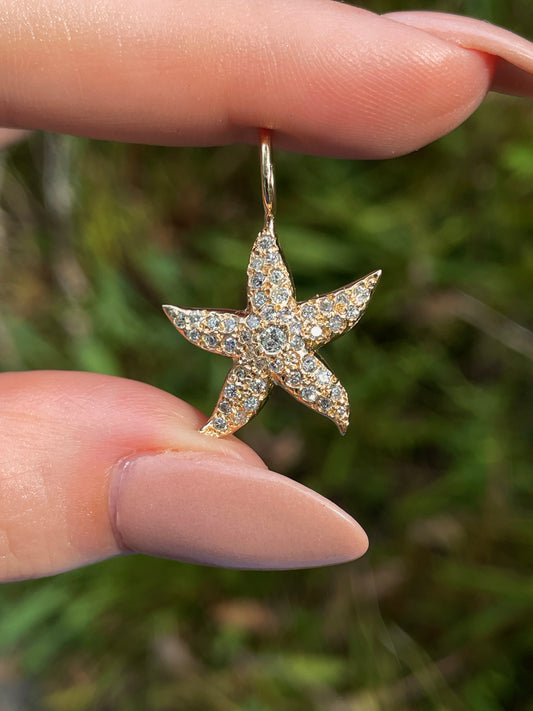 Vintage yellow 14K approx .4 ctw diamond starfish pendant