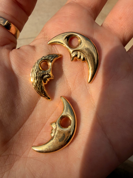 Vintage yellow 14K puffy moon pendant