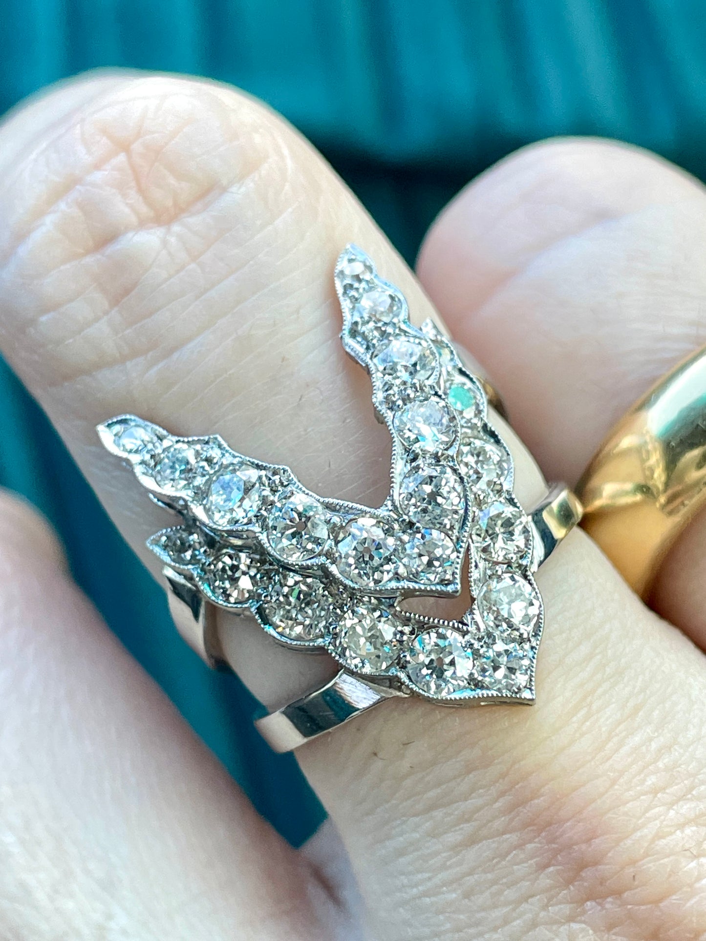 Vintage white 14K approx 2 ctw old mine cut and old european cut diamond double chevron ring, size 7