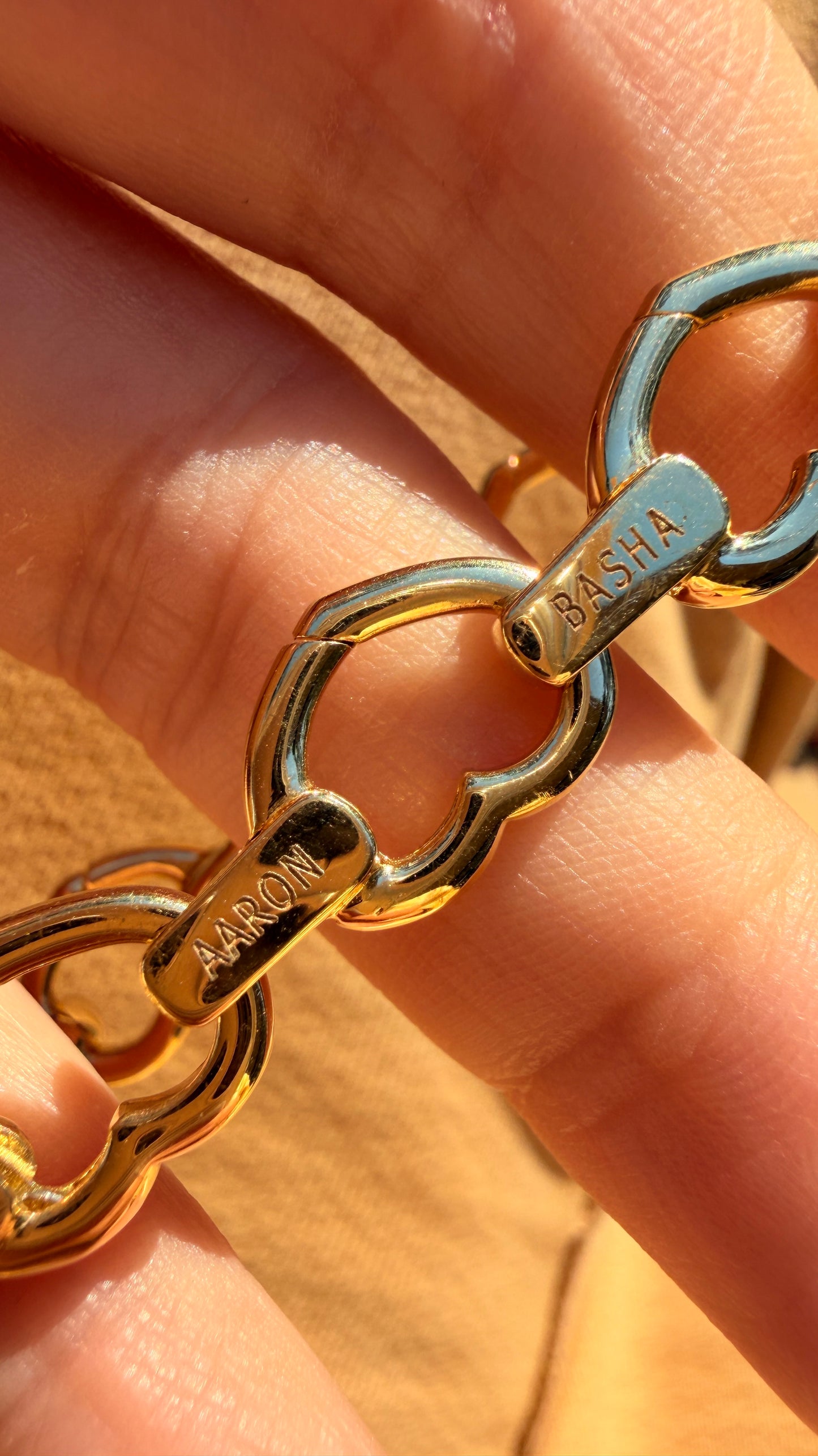 Yellow 18K Aaron Basha heart link charm bracelet, 7.25 inch