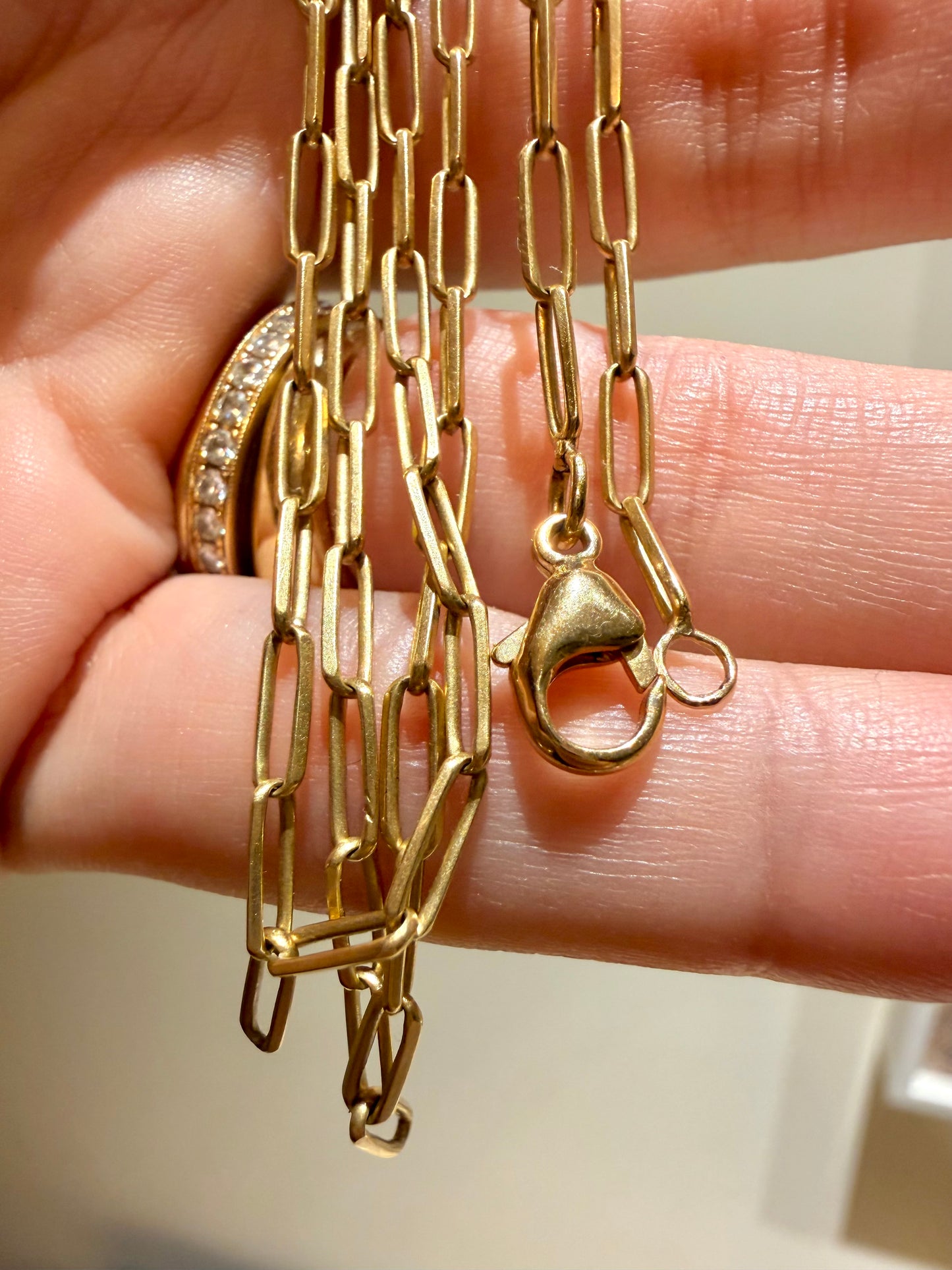 Vintage yellow 18K angled oval link chain, 26 inch