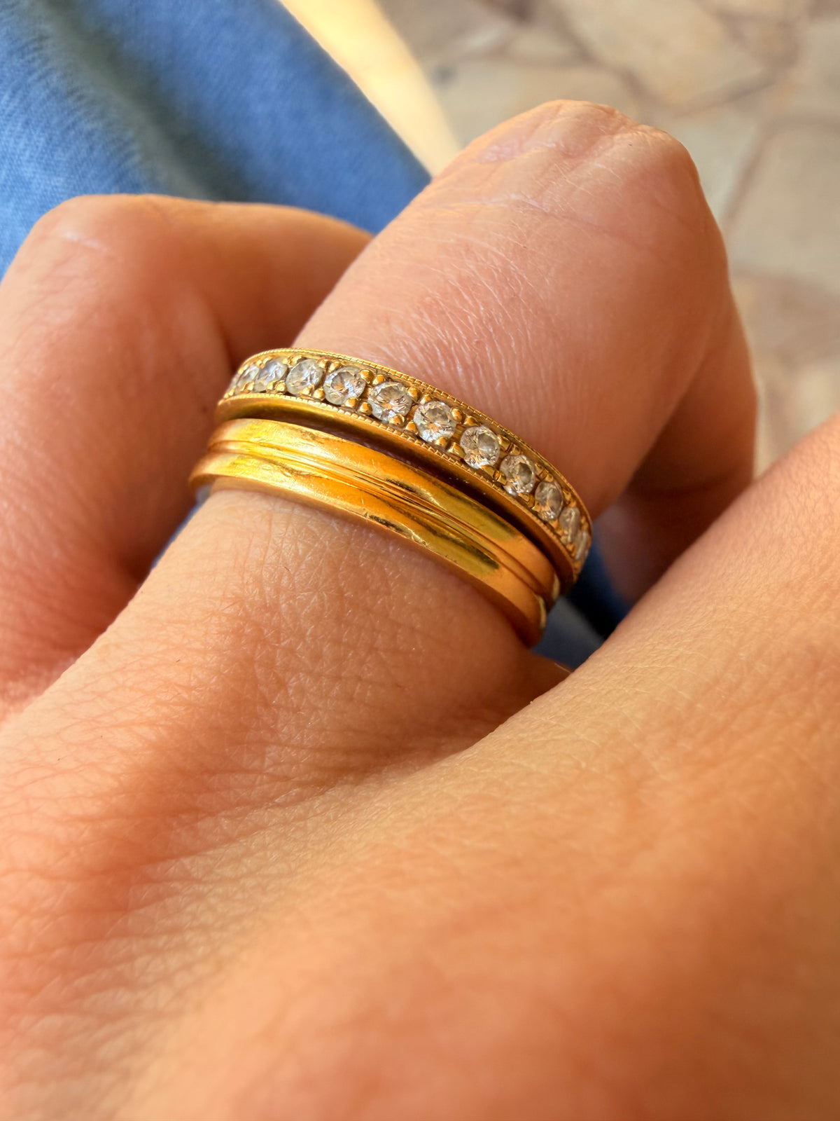 Vintage yellow 18K ribbed band, size 6