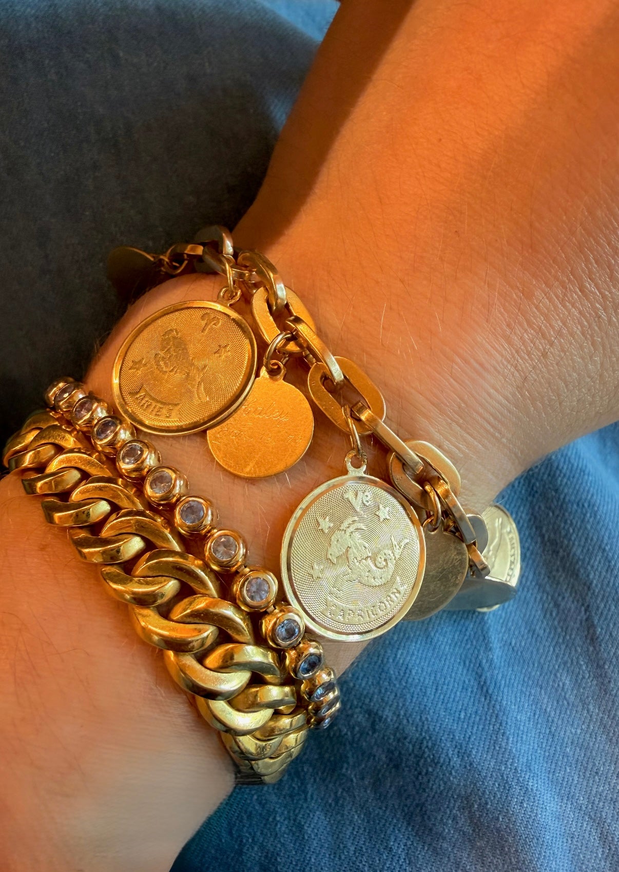 Vintage yellow 14K solid oval link bracelet with zodiac discs charm bracelet, 8 inch