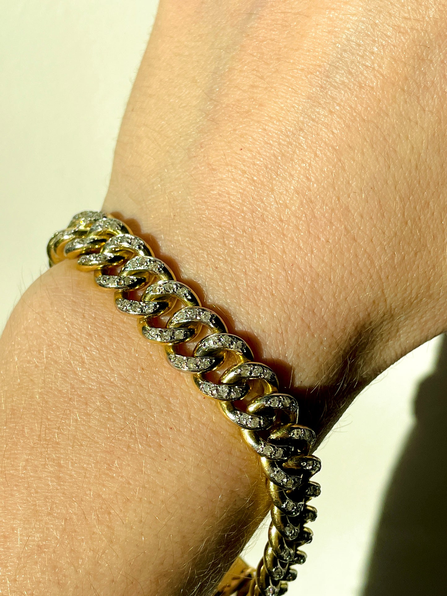 Vintage yellow solid 18K gold round approx 4 ctw old cut diamond curb bracelet with double side safety clasp, 8.5 inch