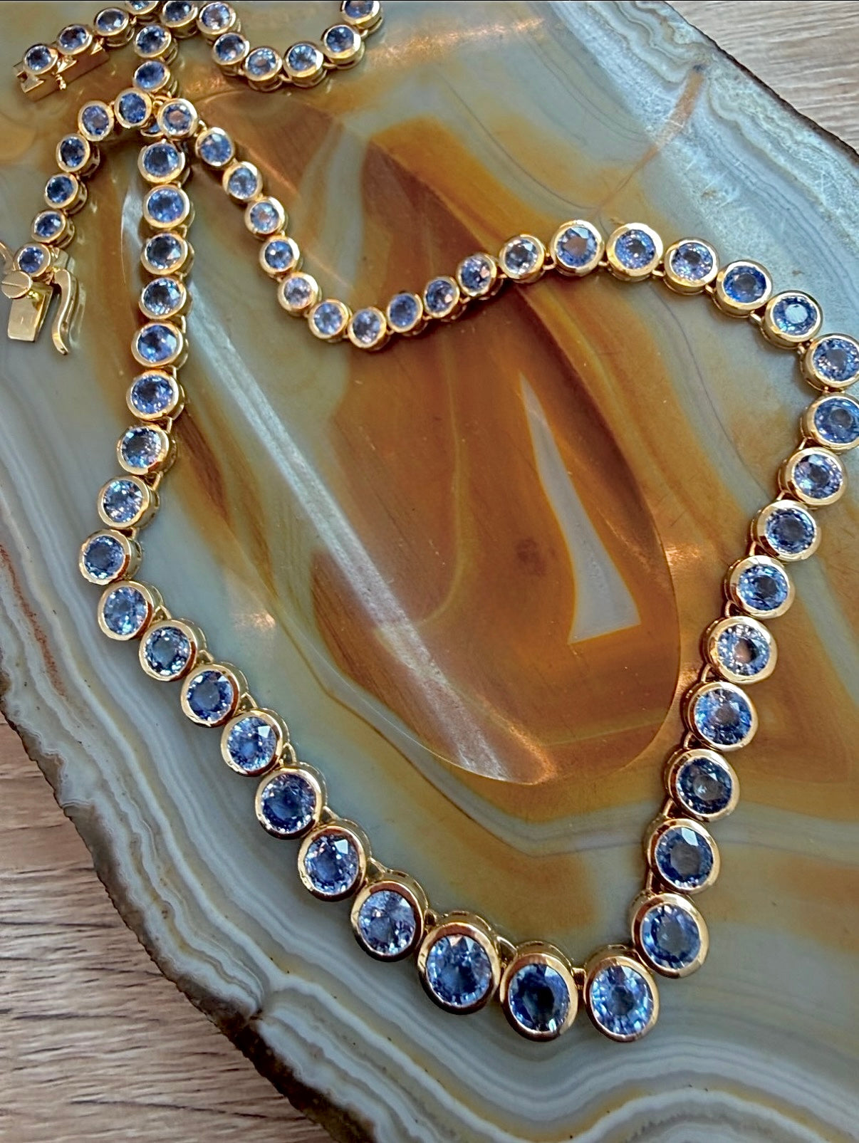 Vintage yellow 14K approx +32ctw natural blue sapphire bezel set tennis necklace, 18 inch