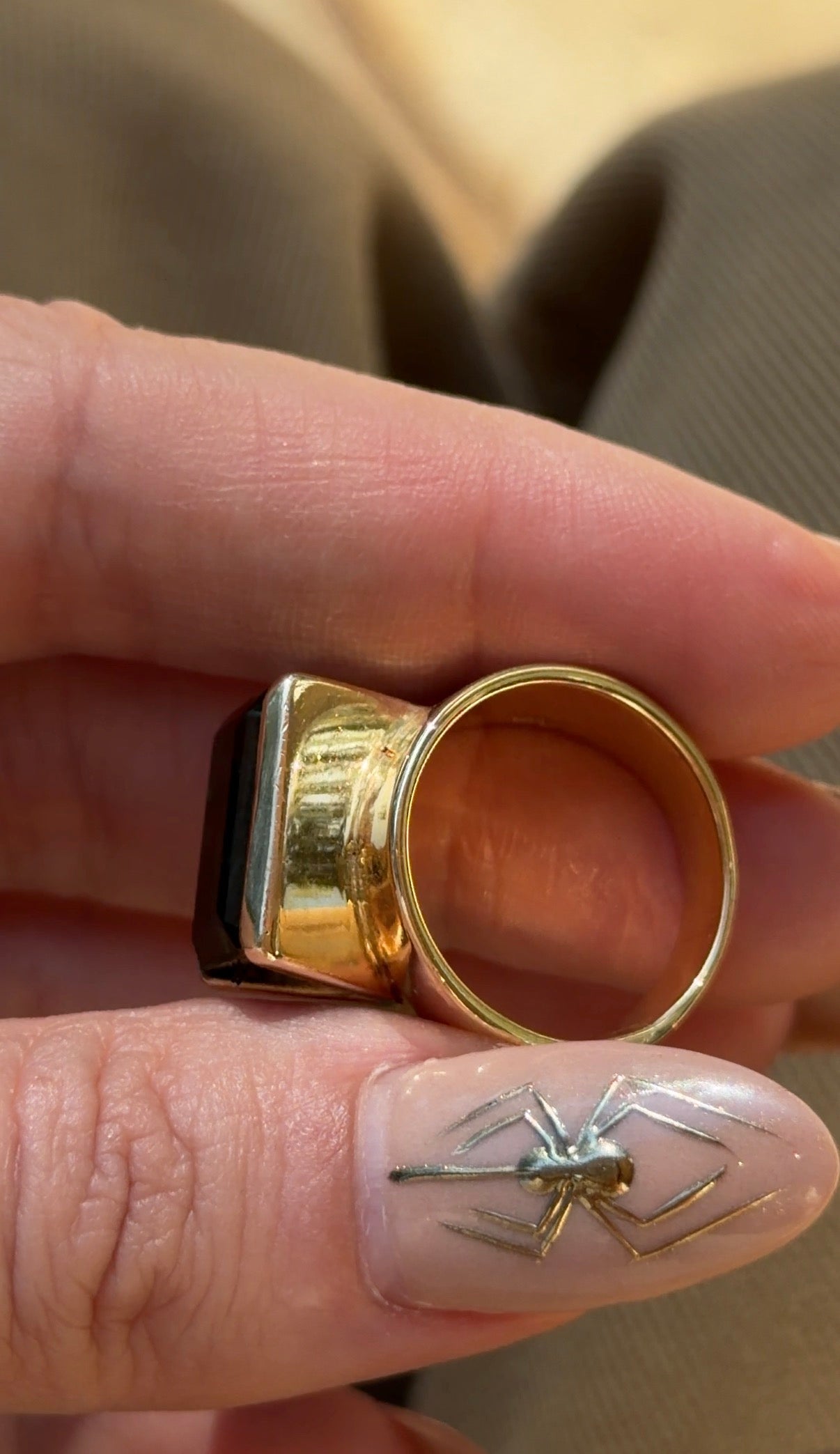 Vintage yellow 14K channel set green tourmaline approx 9.6 ctw statement ring, size 6.75