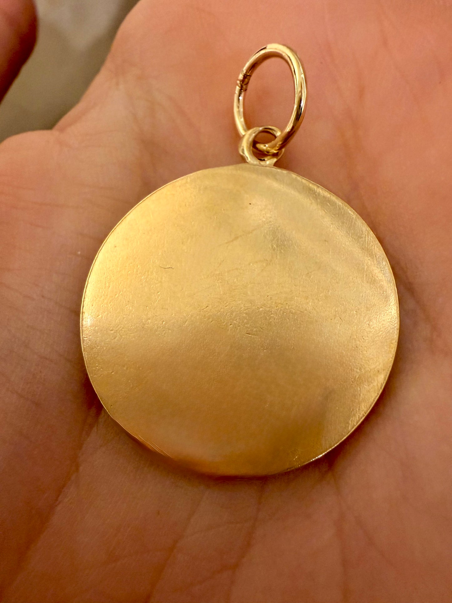 Vintage yellow 14K Aries zodiac pendant
