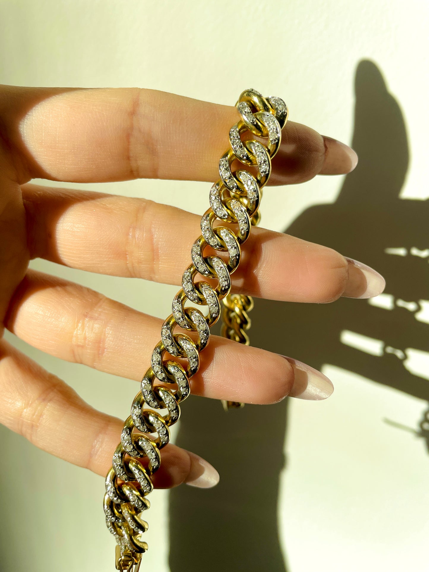 Vintage yellow solid 18K gold round approx 4 ctw old cut diamond curb bracelet with double side safety clasp, 8.5 inch