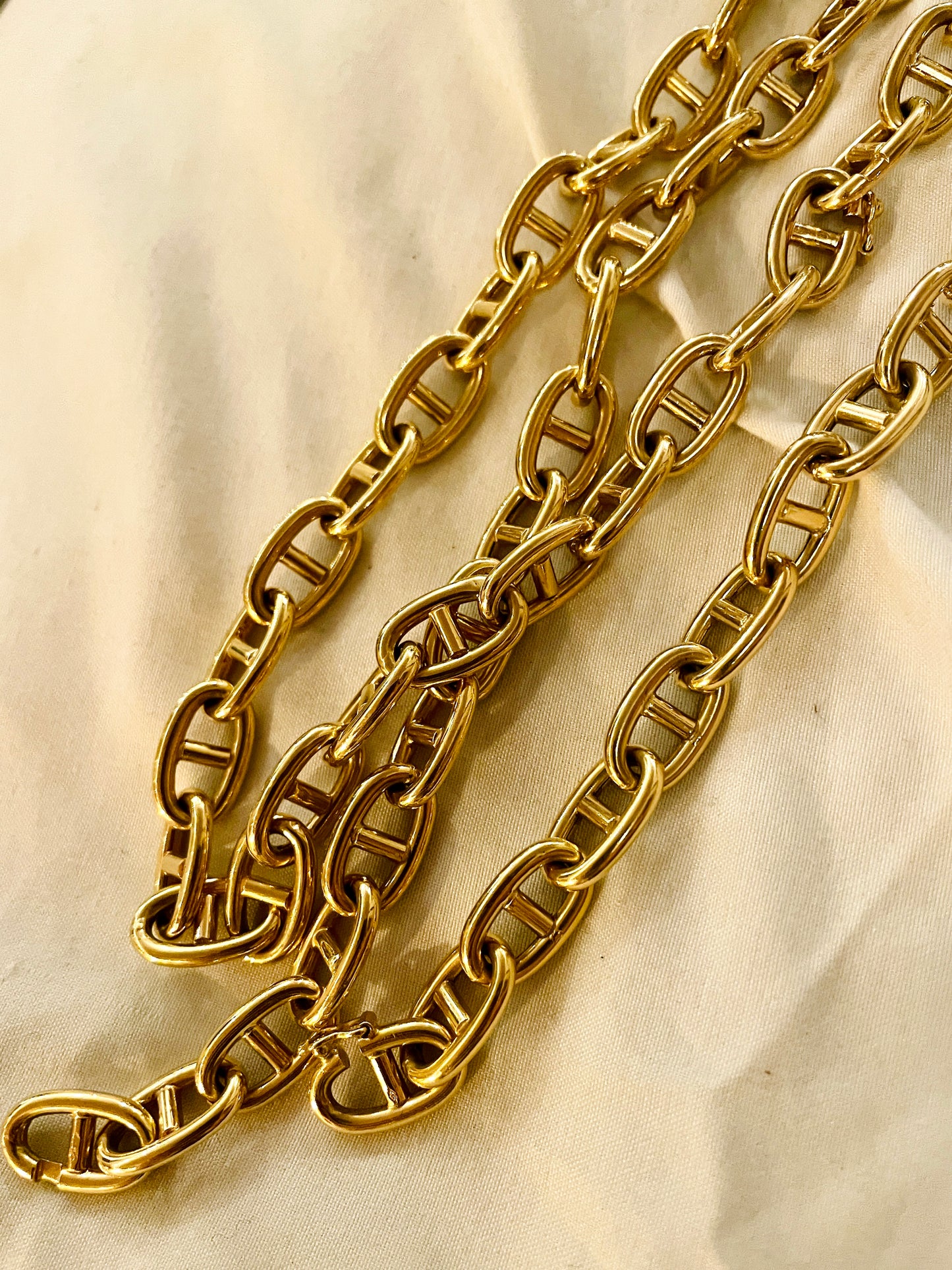 Vintage French yellow 18K gold round anchor link chain and bracelet set