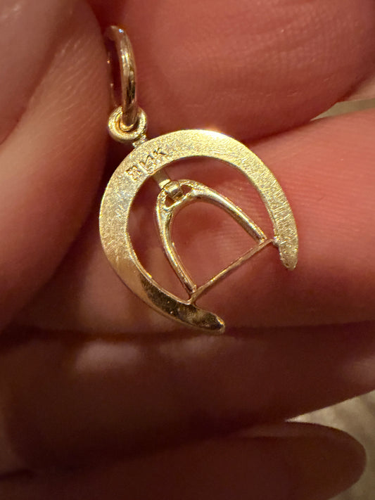 Vintage yellow 14k gold horseshoe charm