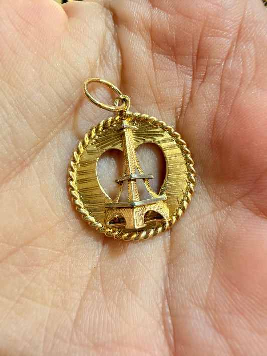 Vintage 18K gold Paris heart charm