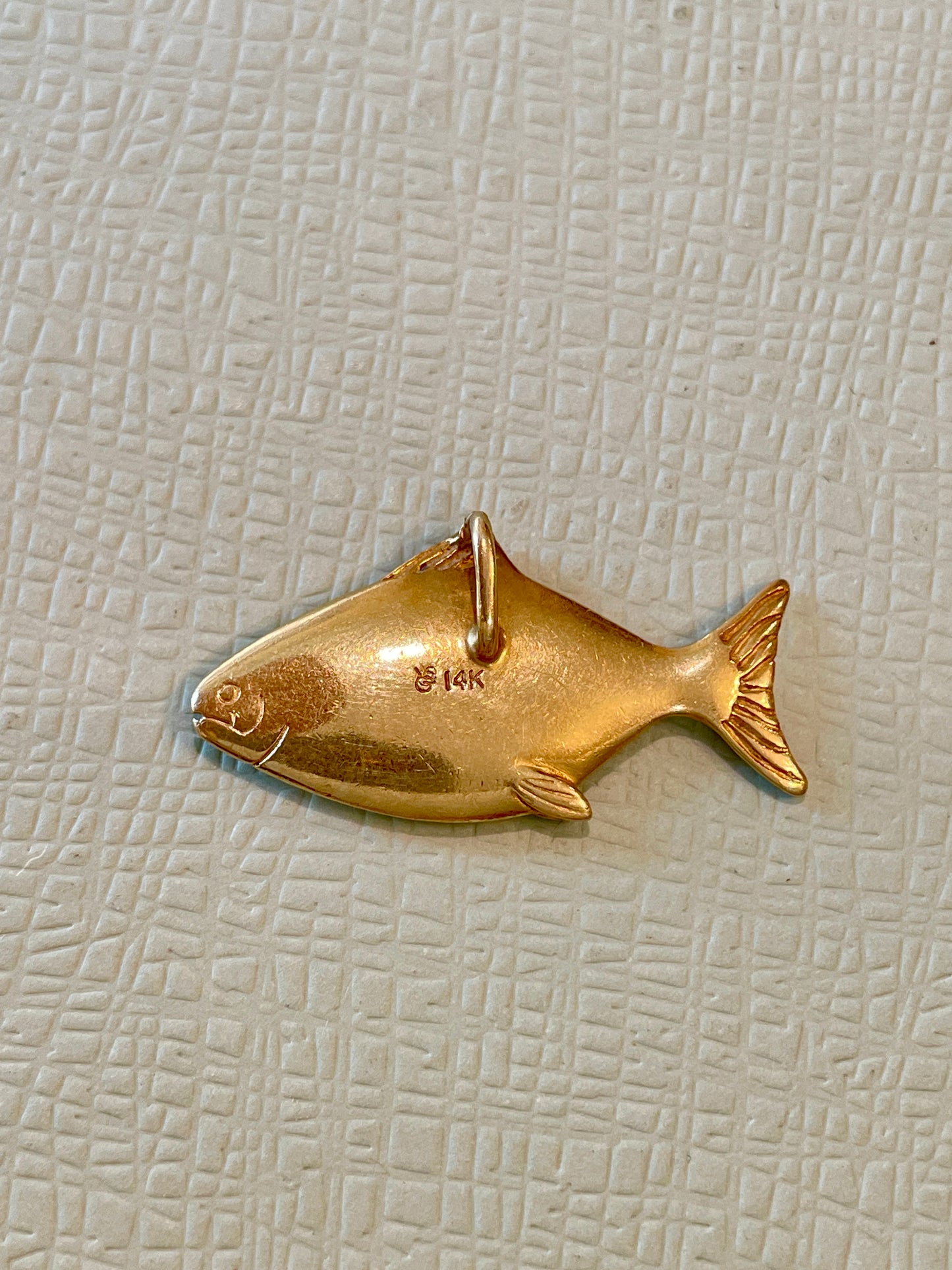 Vintage yellow 14K gold Fish Market Fish pendant