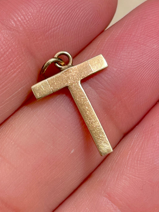 Vintage yellow 14K letter T charm