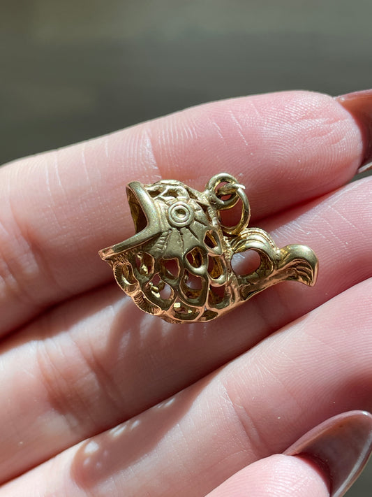 Vintage yellow 14K gold open work Fish charm