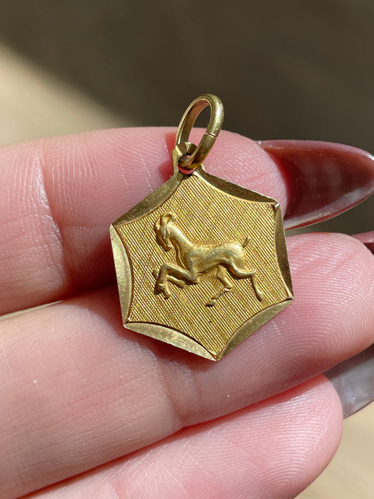 Vintage yellow 18K gold Aries hexagon shaped charm