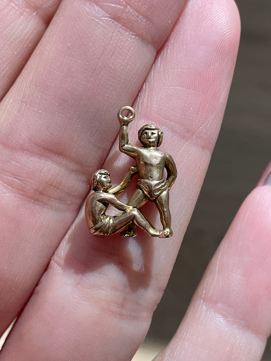 Vintage yellow 9K Gemini 3D figural charm