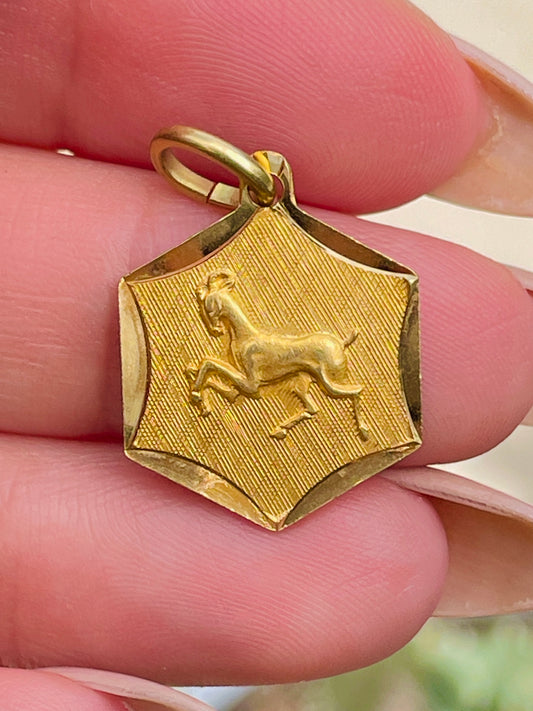 Vintage yellow 18K gold Aries hexagon shaped charm