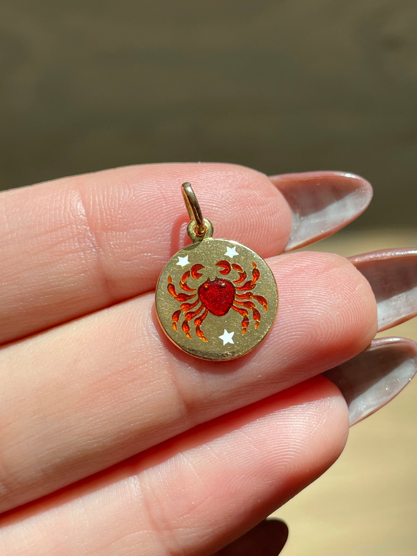 Vintage yellow 18K small red and white enamel Cancer charm