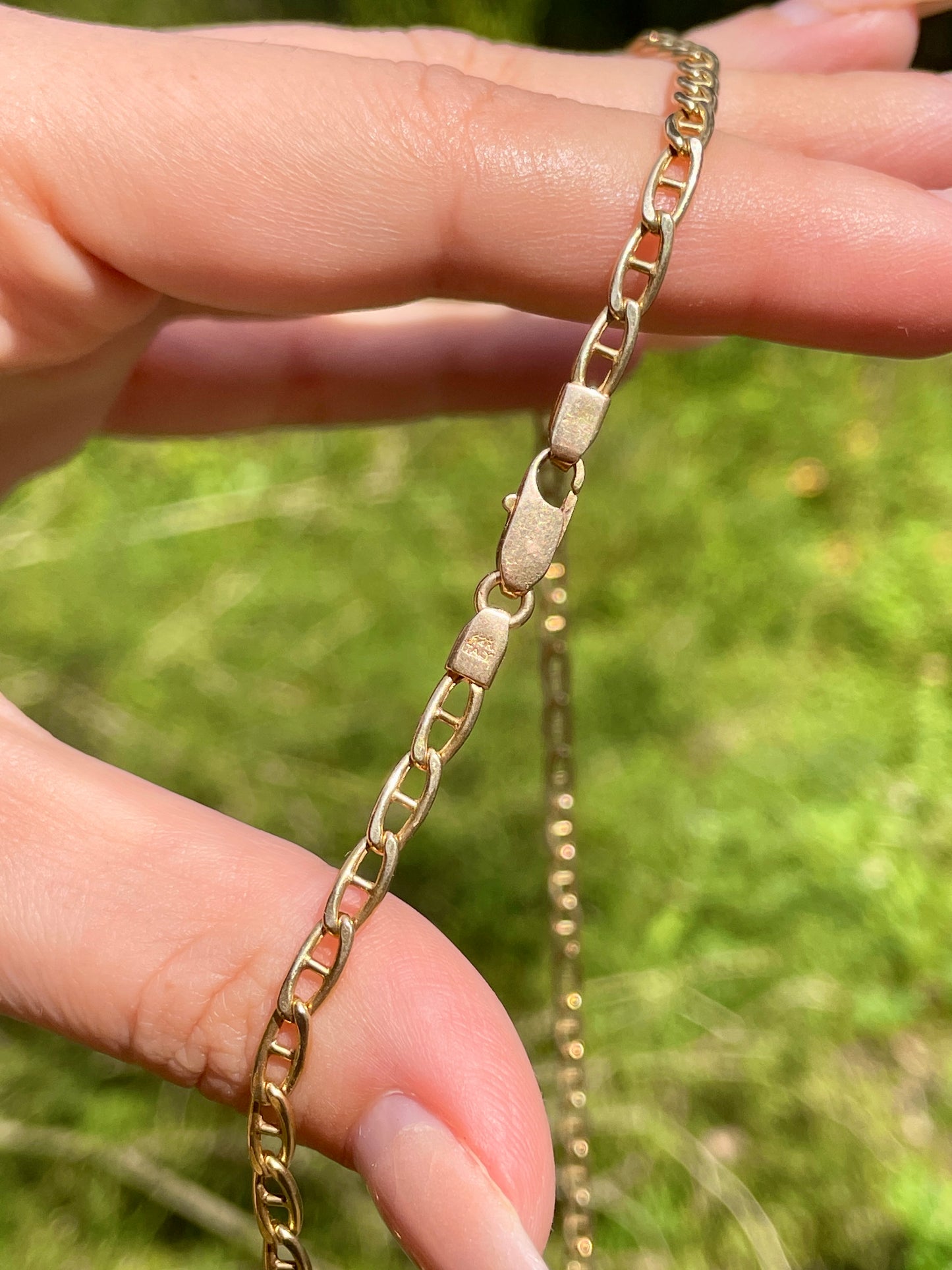 Vintage 14K Yellow gold oblong mariner chain, 20 inch