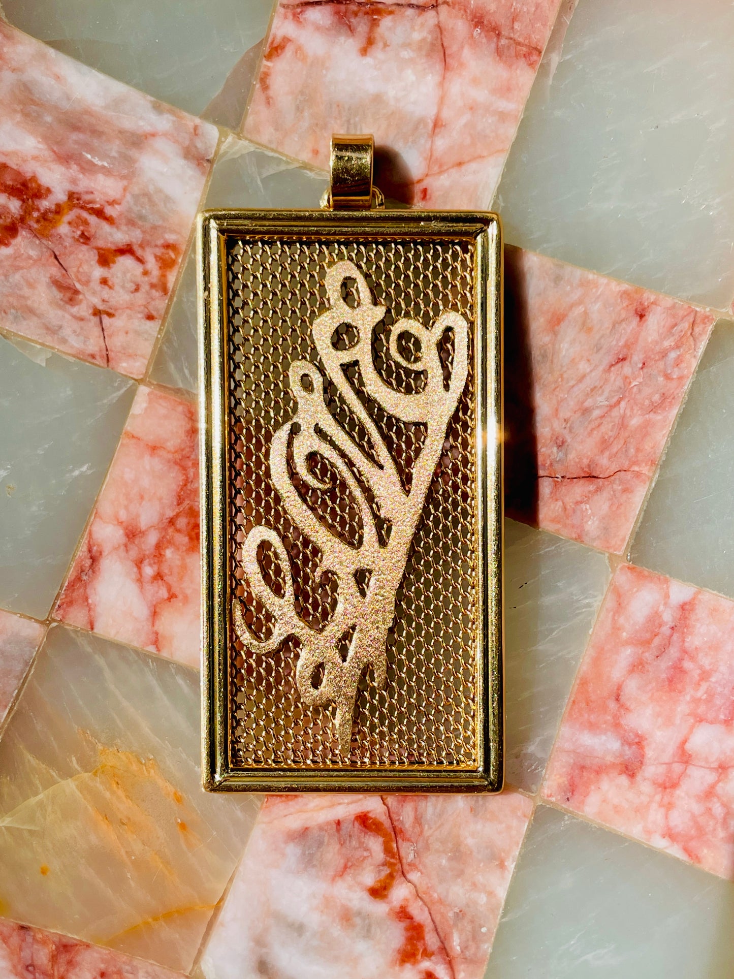 Ultimate Vintage yellow 18K LOVE grid pendant