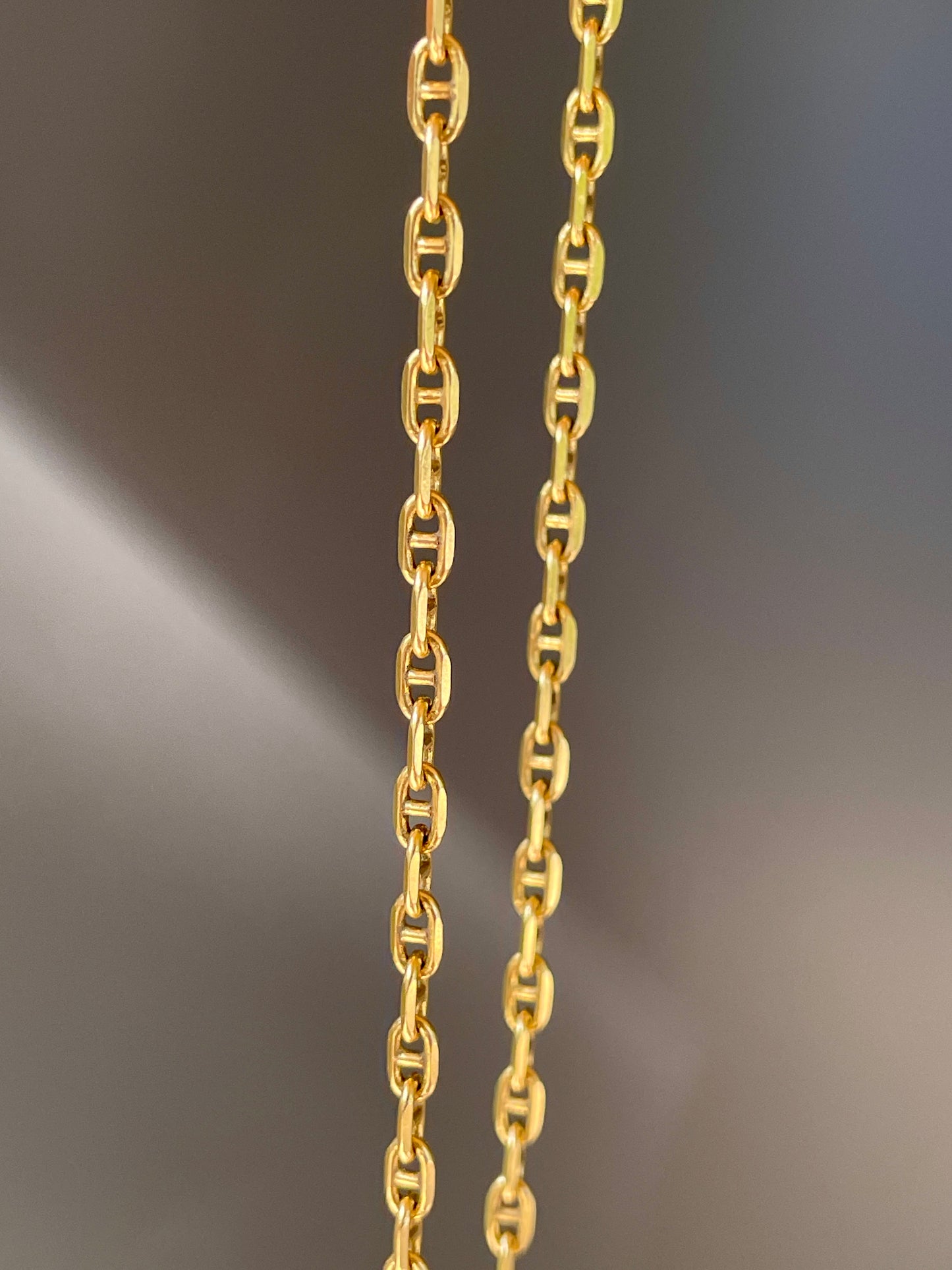 Vintage yellow 14K angled mariner chain, 18.25 inch