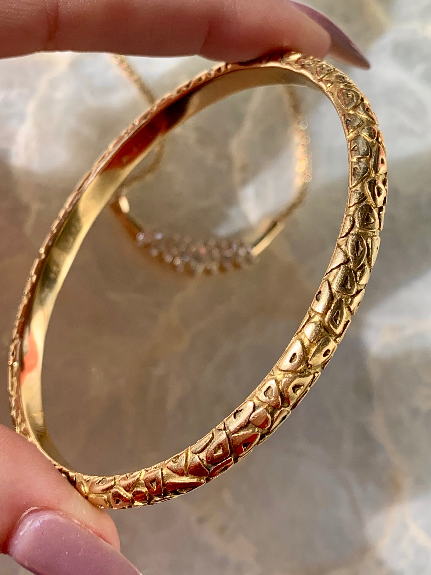 Vintage 1960s Chaumet 18K Carrouse Bangle