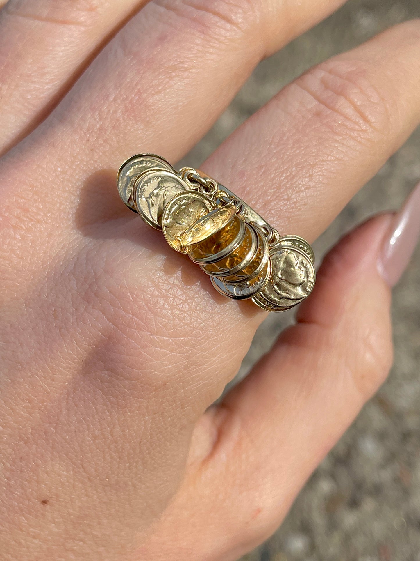 Vintage yellow 14K dangling coins ring, size 8.75