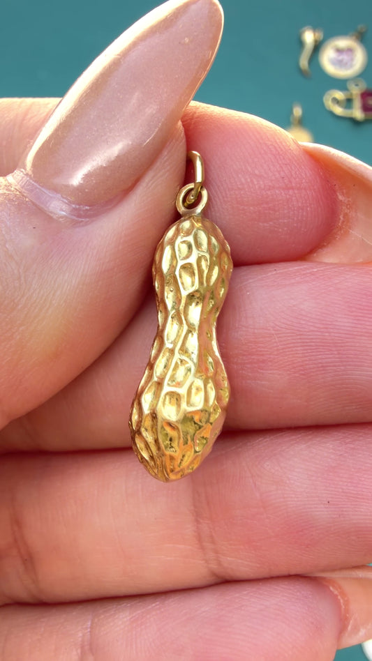 Vintage yellow 18K gold solid peanut charm
