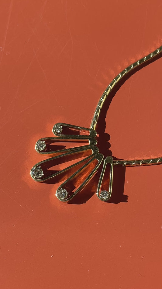 Vintage yellow 14K gold .7 ctw diamond articulated petal chain, 16.5 inch