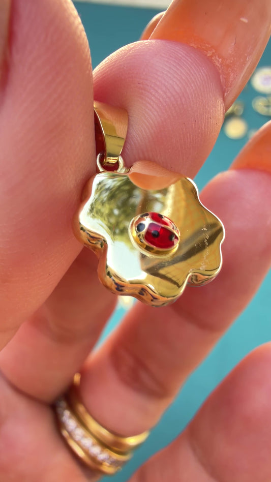 Vintage yellow 18K gold ladybug and clover enamel charm